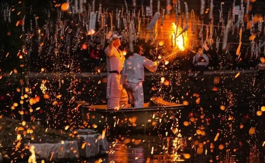 Nakhwa Nori, a traditional Korean firework display, dates back to the 17th century and was revived in the 1980s after nearly disappearing during Japanese rule. Despite its popularity, concerns have arisen as China claims a similar practice, leading to accusations of cultural appropriation.