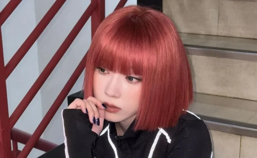 Winter drew attention with her bold hairstyle transformations during aespa’s comeback, changing her look three times in three days. She showcased a black bob, wavy blonde, and red bob, impressing fans with her versatility.